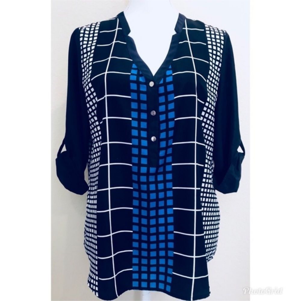 New York & Company geometric cuff sleeve blouse